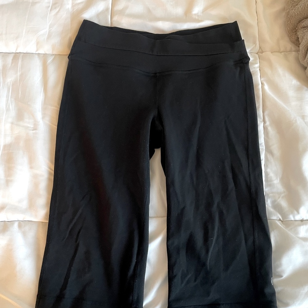 Lublu lemon capri leggings